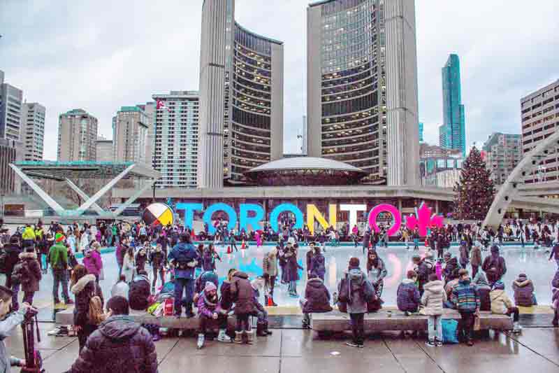 toronto sign at city hall