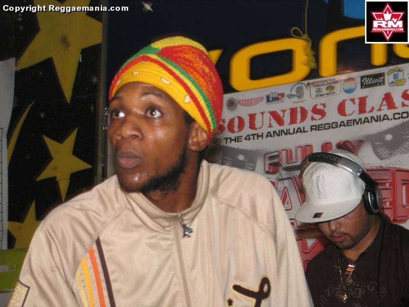 Fully Loaded Overloaded 2k5 Canadian Soundclash N#3 Finals @ Zone 1 Nightclub 10.29.05