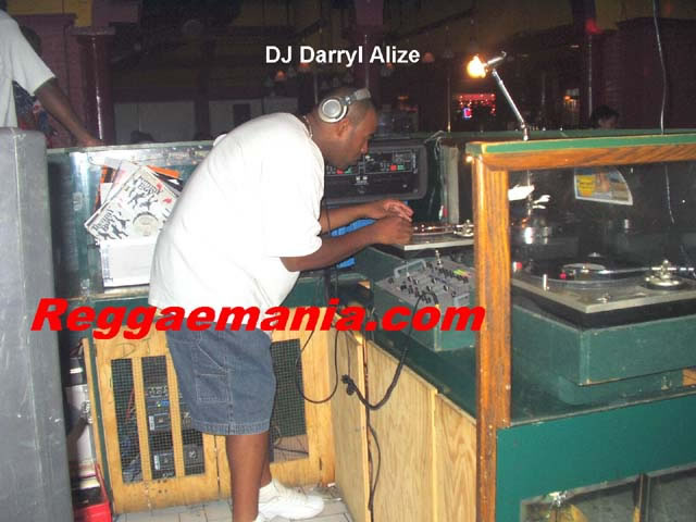 Reggaemania Live-To-Air @ Sweet Waters 08.02.02