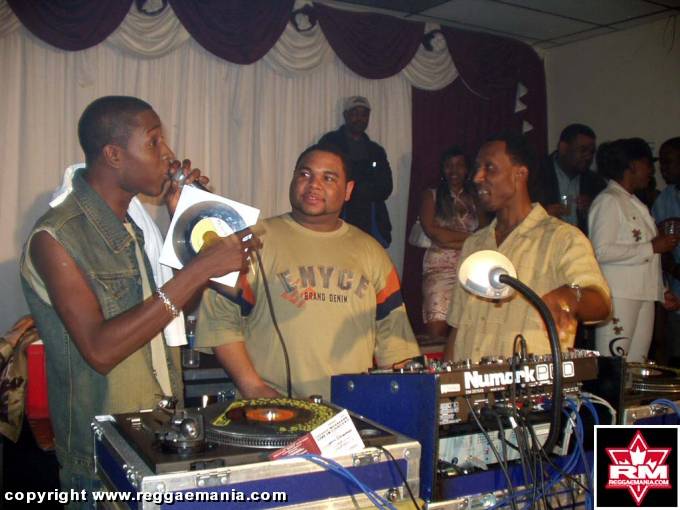 Tony Matterhorn @ Taj 03.14.03