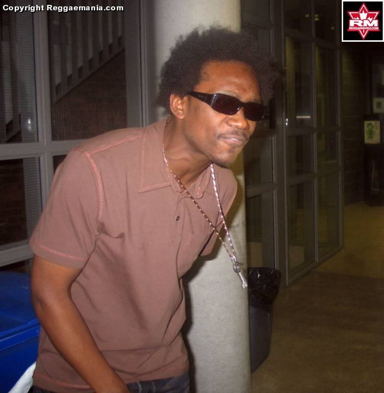 CKLN’s Ron Nelson & Lisa West hosts special guests Tony Matterhorn, Busy Signal, Black Reaction and more @ CKLN Radio 08.04.06