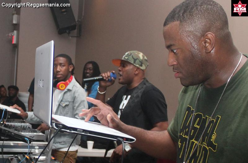 Dub Fe Dub (Part 2) @ 40 Hanlan | Younghawk Vs Soul Survival 07.27.13